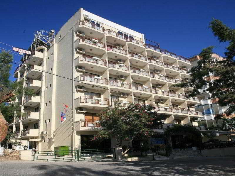 Saturn Hotel Кушадаси Екстер'єр фото